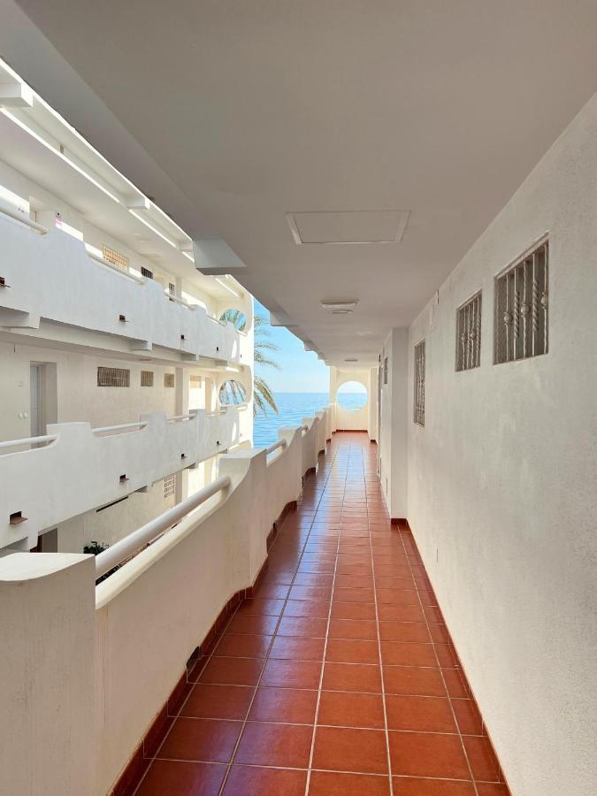 Buenti Apartments Beach Beautiful View Marbella Esterno foto