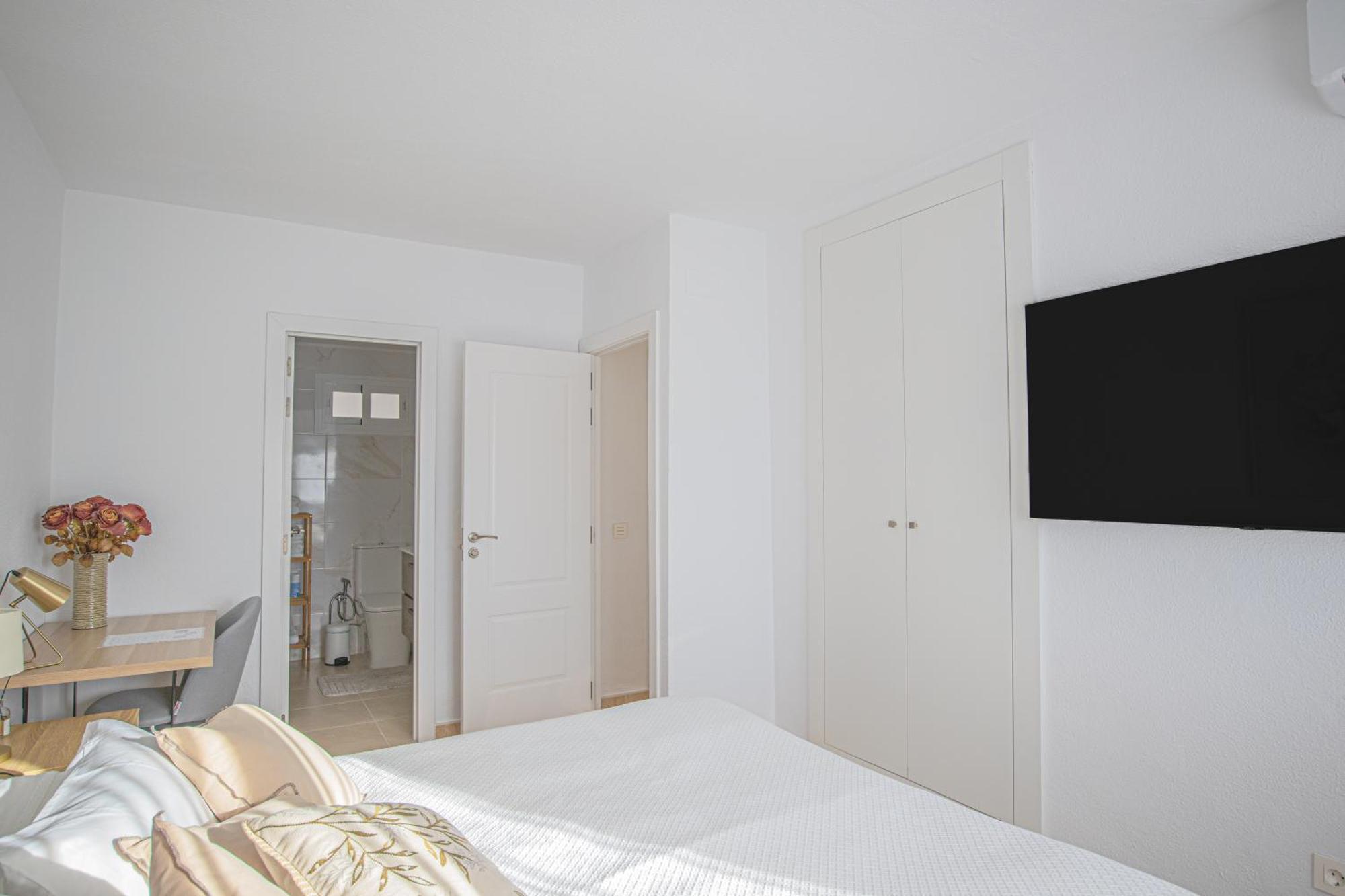 Buenti Apartments Beach Beautiful View Marbella Esterno foto